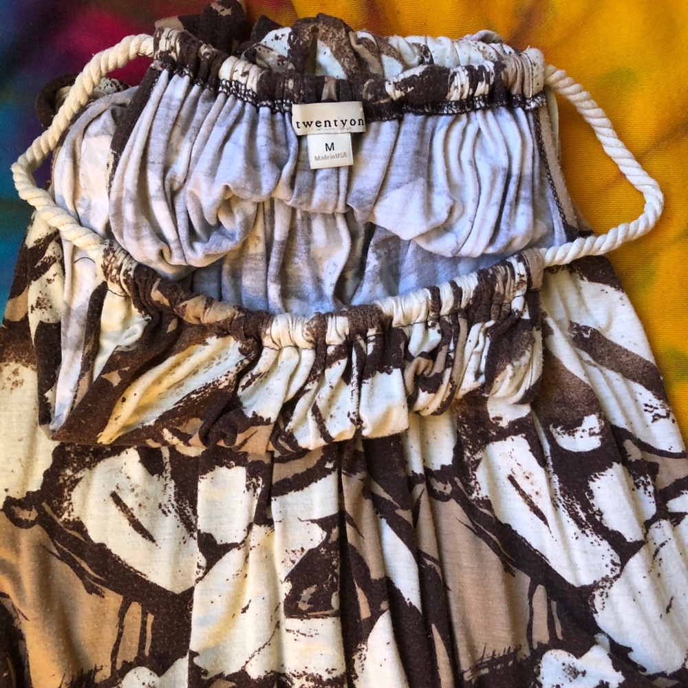 Dress - Picture 2 of 3